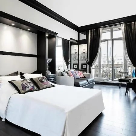Balcony- Avenue -champs Elysees Апартаменты
