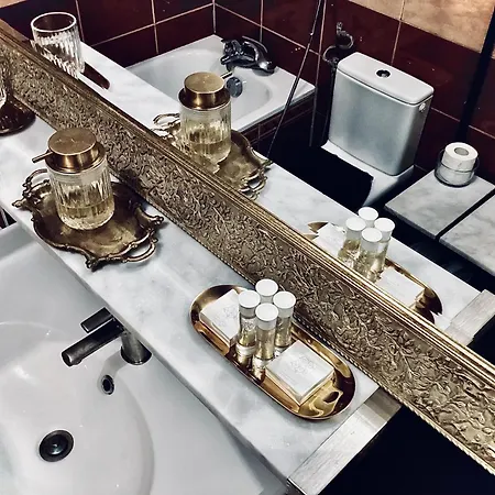 Balcony- Avenue -champs Elysees Apartman