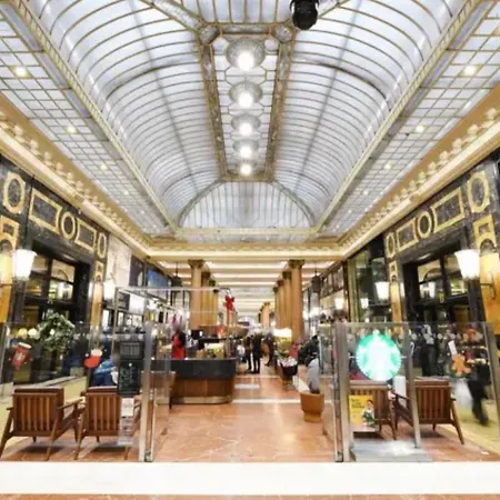 Balcony- Avenue -champs Elysees 公寓 *
